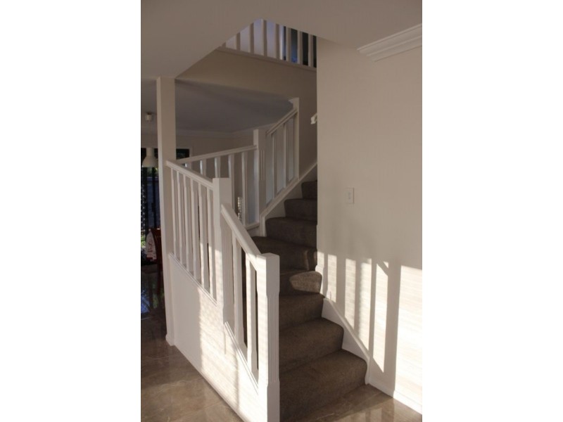 4 Tucana Place, Wynnum QLD 4178