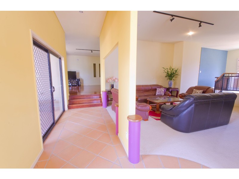 142 The Avenue, Sunnybank Hills QLD 4109