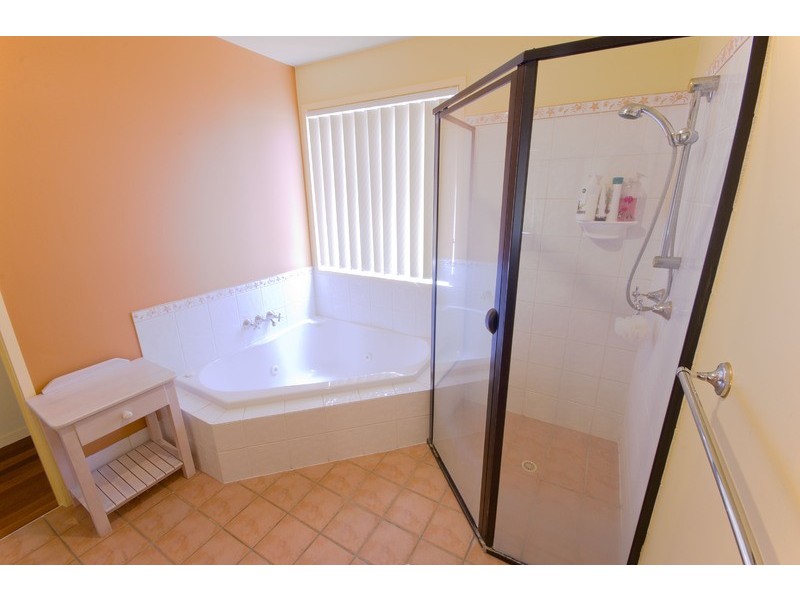 142 The Avenue, Sunnybank Hills QLD 4109