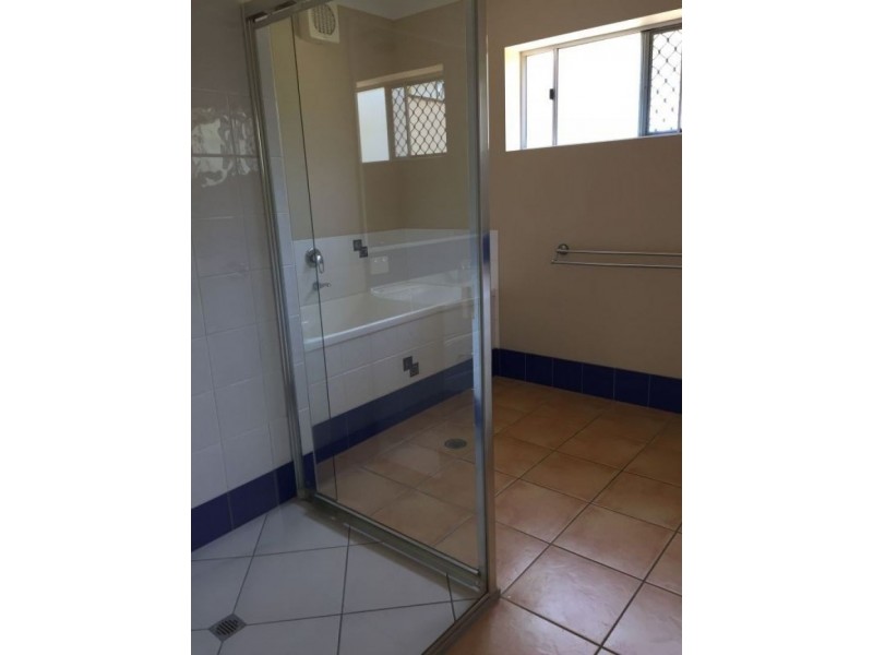 1 Culla Culla St, Battery Hill QLD 4551