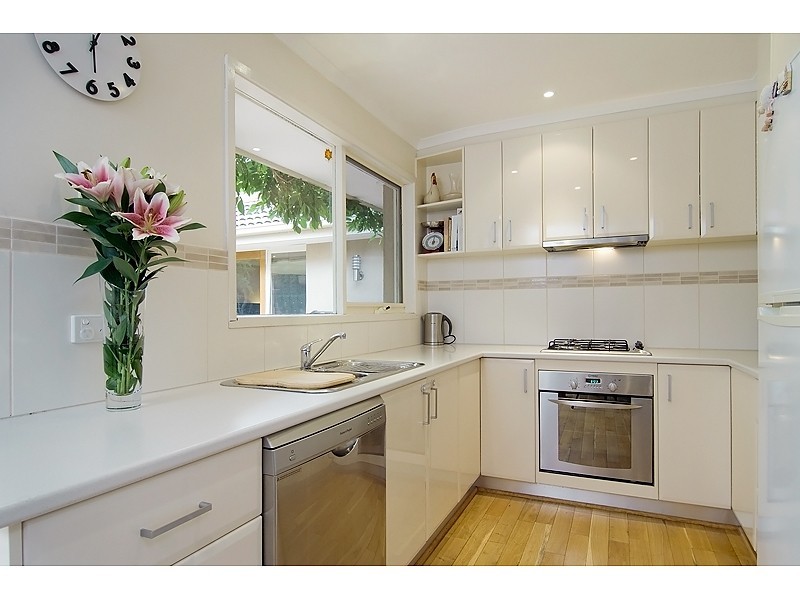 4 Gaskell Avenue, Mount Eliza VIC 3930