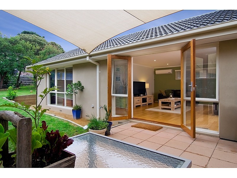 4 Gaskell Avenue, Mount Eliza VIC 3930