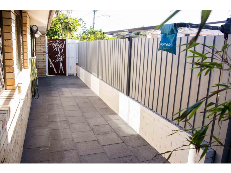 10/7 Lind Avenue, Palm Beach QLD 4221