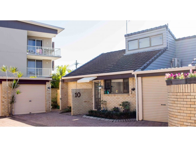 10/7 Lind Avenue, Palm Beach QLD 4221