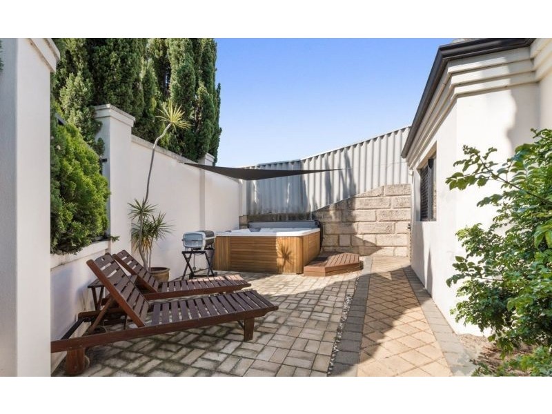 22A Standish Way, Woodvale WA 6026