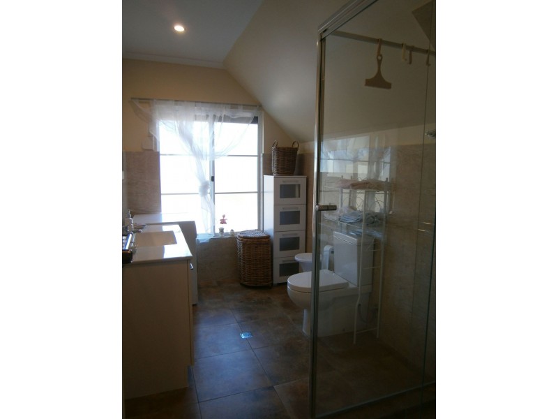 11 drugal court, Hallett Cove SA 5158