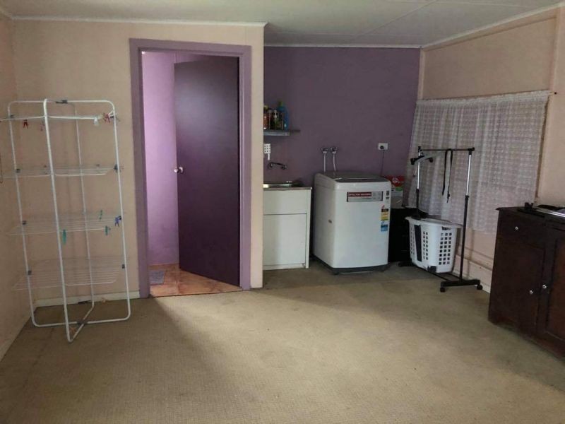 63 Frederick St, Urana NSW 2645