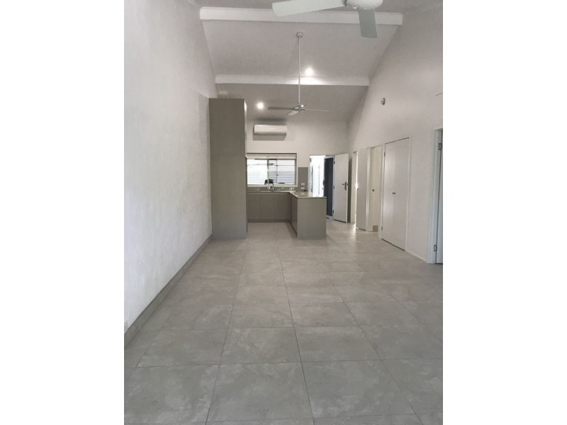 8/11 Woorookool Place, Noosa Heads QLD 4567