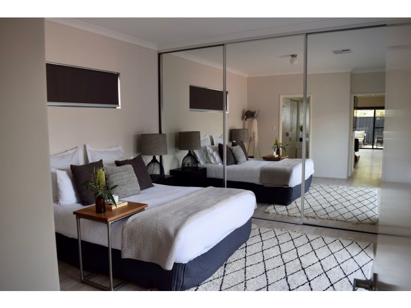 8A Wicklow Street, Thornlie WA 6108