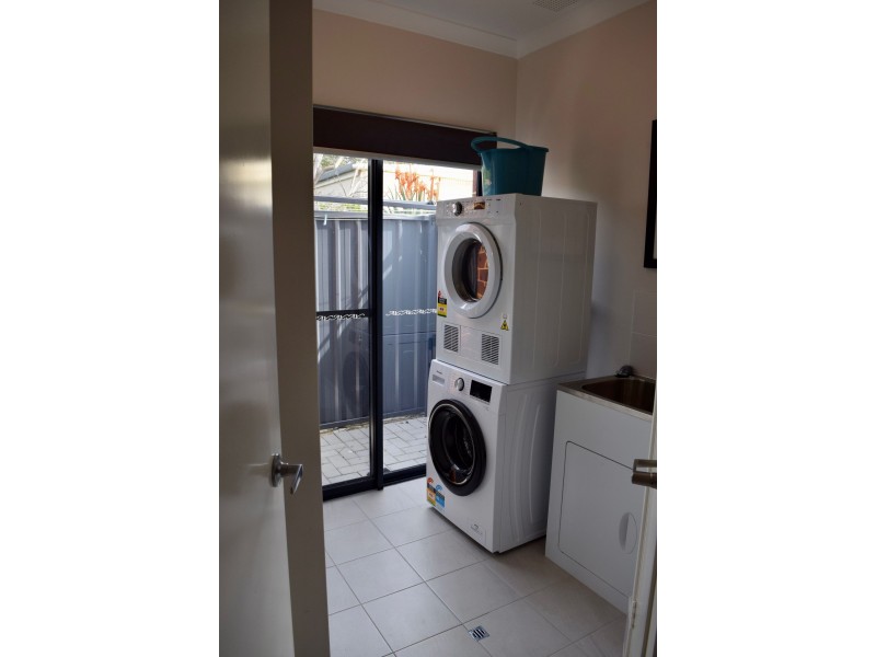 8A Wicklow Street, Thornlie WA 6108