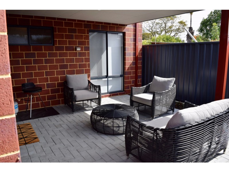 8A Wicklow Street, Thornlie WA 6108