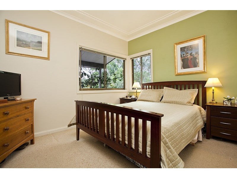 60 The Crescent, Helensburgh NSW 2508