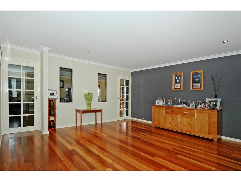 59 Selkirk Drive, Kinross WA 6028