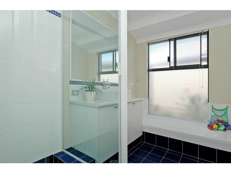 59 Selkirk Drive, Kinross WA 6028