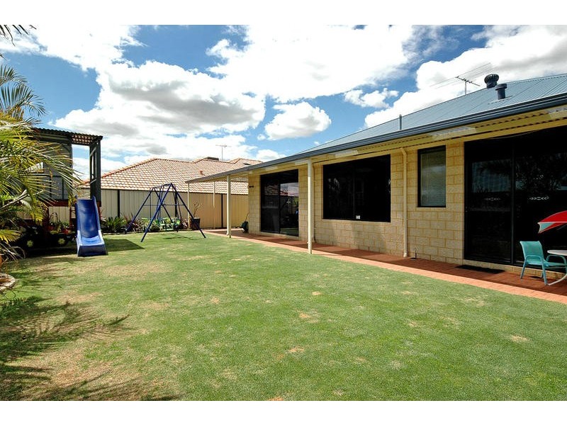 59 Selkirk Drive, Kinross WA 6028