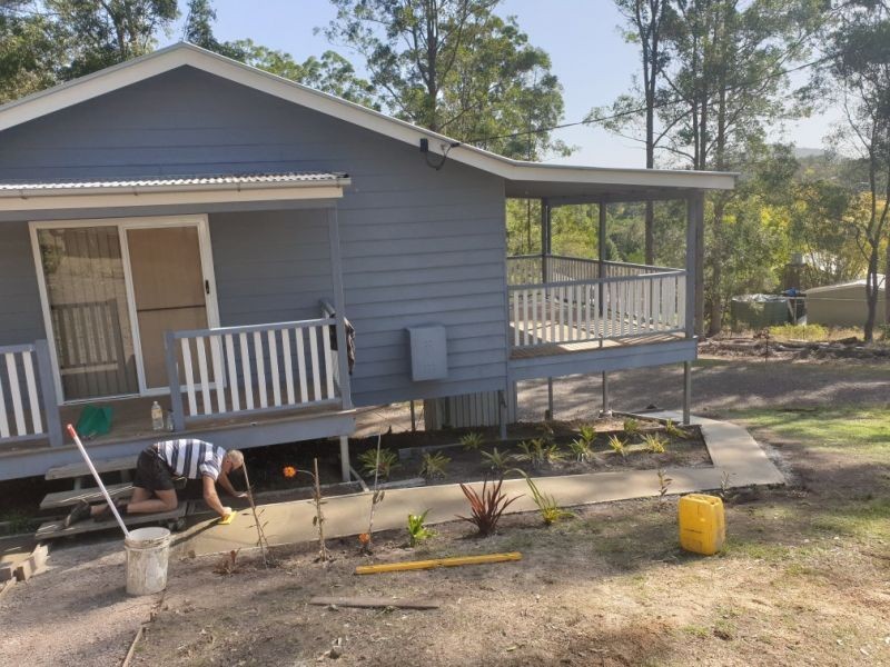 27 Varley road south, Glenwood QLD 4570