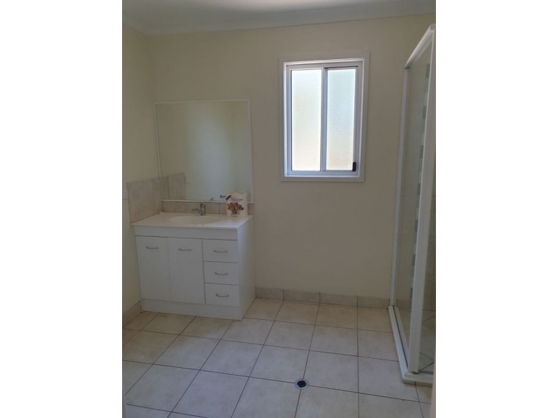 27 Varley Road South, Glenwood QLD 4570