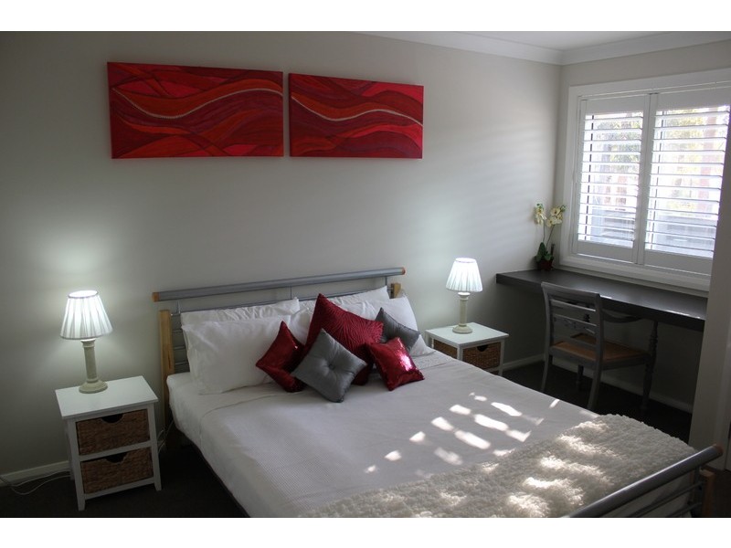 2 Matilda Court, Cameron Park NSW 2285