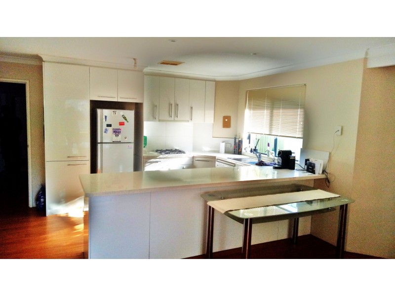 20B MacKay Way, Hillarys WA 6025