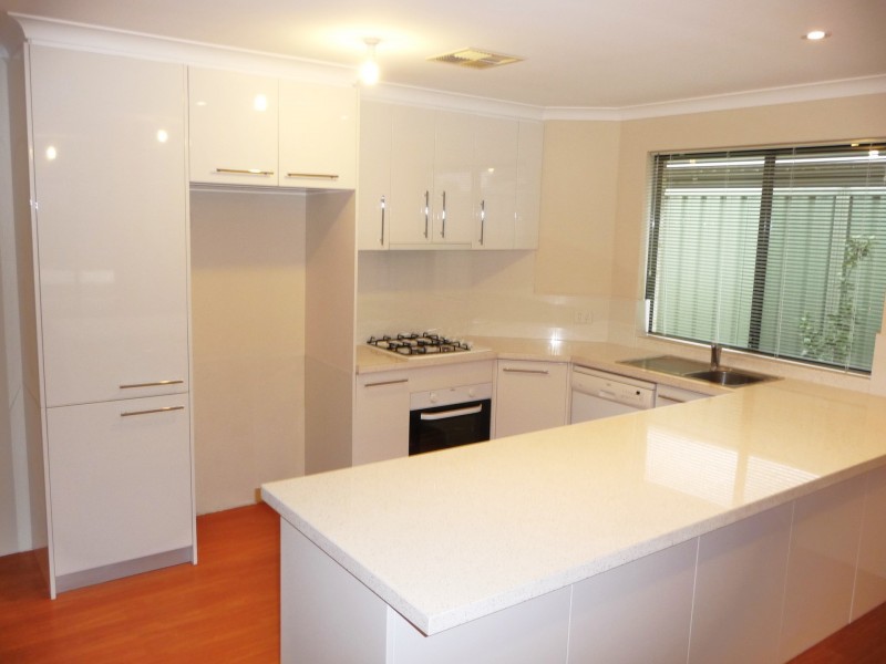 20B MacKay Way, Hillarys WA 6025