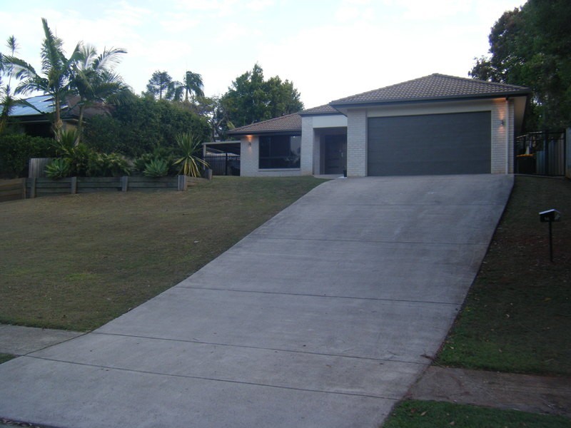 14 Nicklin Rd, Palmwoods QLD 4555