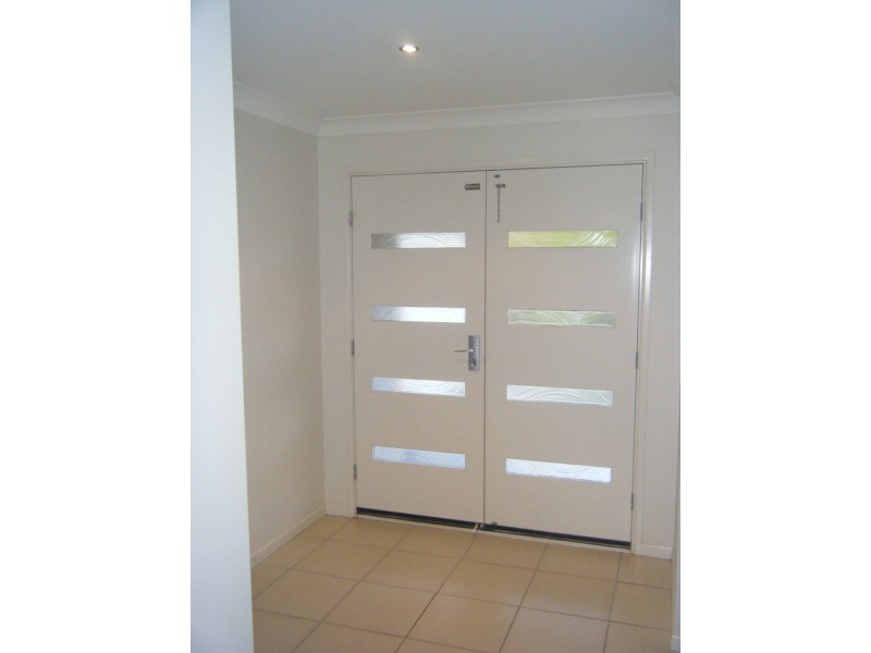 14 Nicklin Rd, Palmwoods QLD 4555