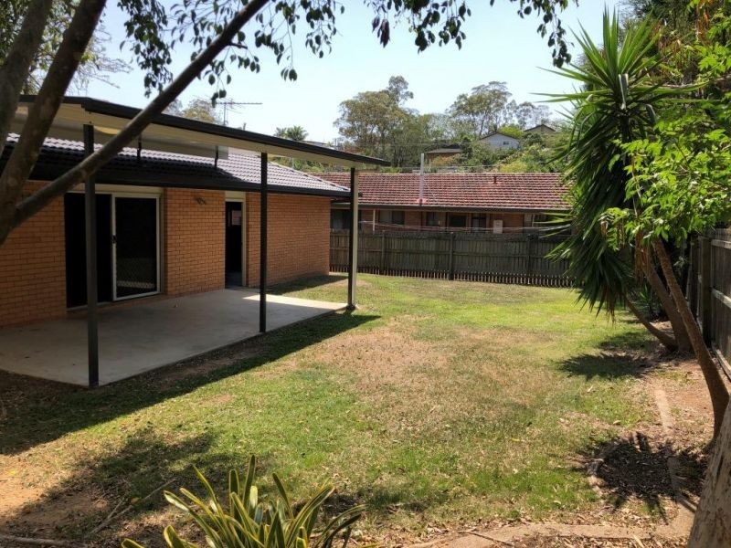 3 Tarcoola Avenue, Ferny Hills QLD 4055