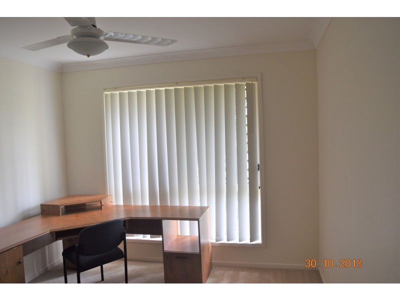 51 Currey Street, Roma QLD 4455