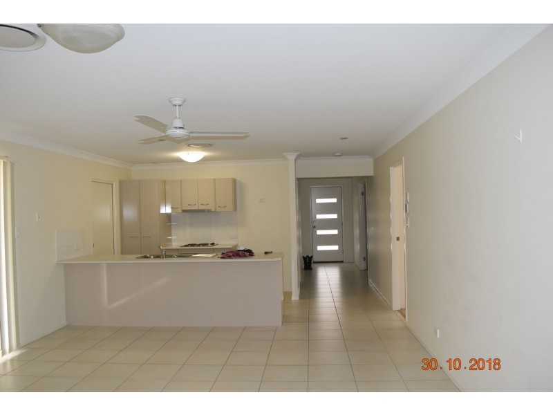 51 Currey Street, Roma QLD 4455