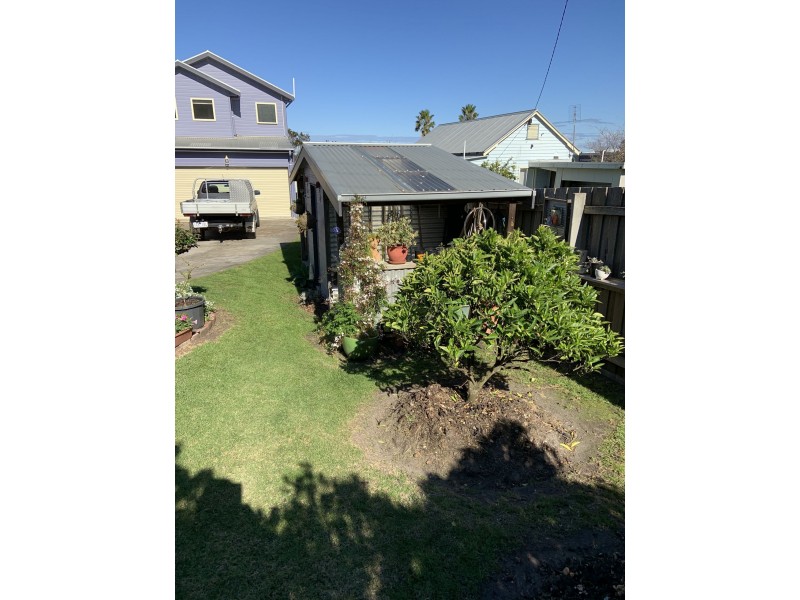 9 Willis Ave, Marlo VIC 3888