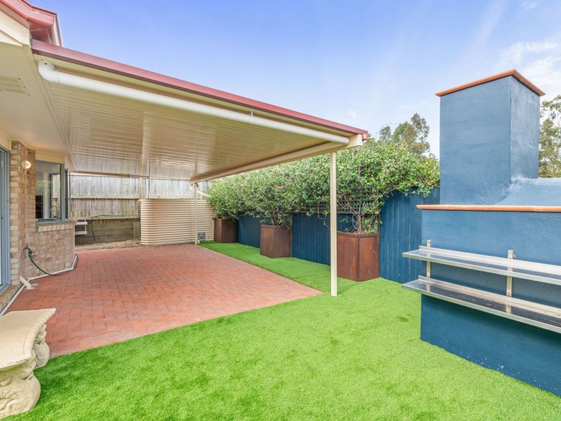 14 Gloucester st, Waterford QLD 4133