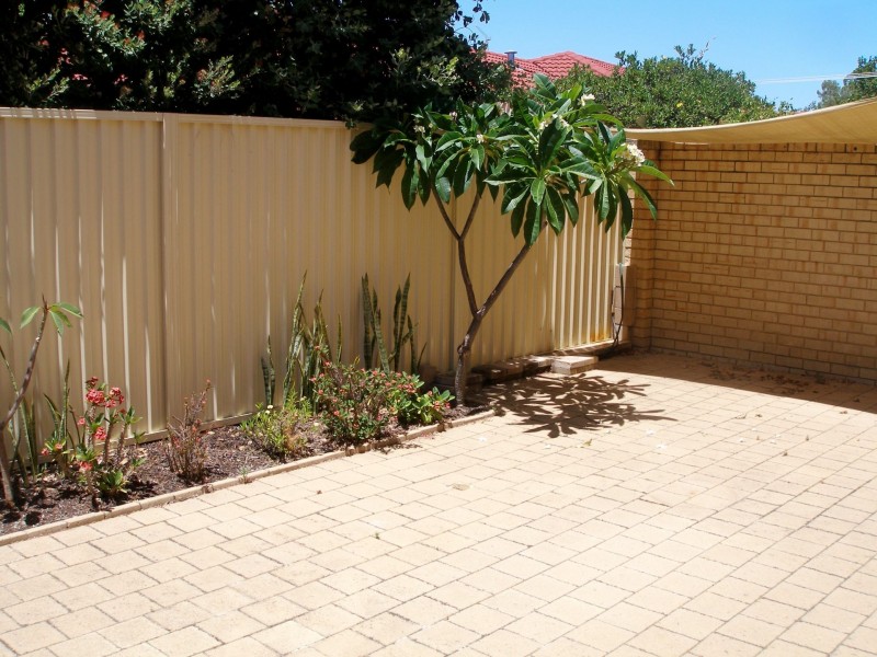 13/5 Waterway Court, Churchlands WA 6018