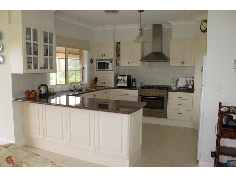 42 Ison Lane, Berry NSW 2535