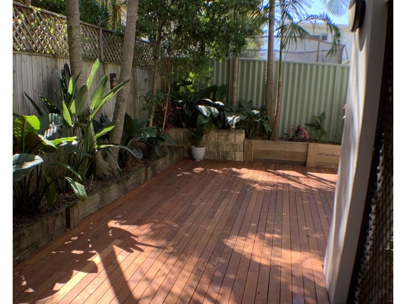 8/8/23-25 Blake st, Southport QLD 4215