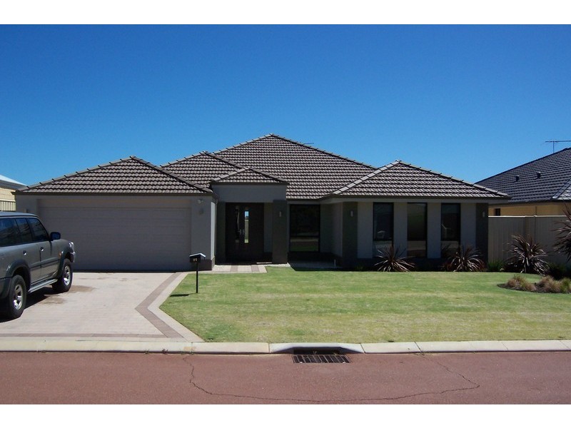 91 Cawana Pkwy, Lakelands WA 6180