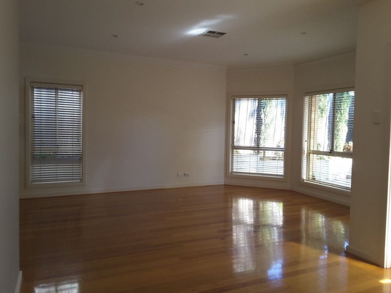 20A Redden Crt, Rostrevor SA 5073