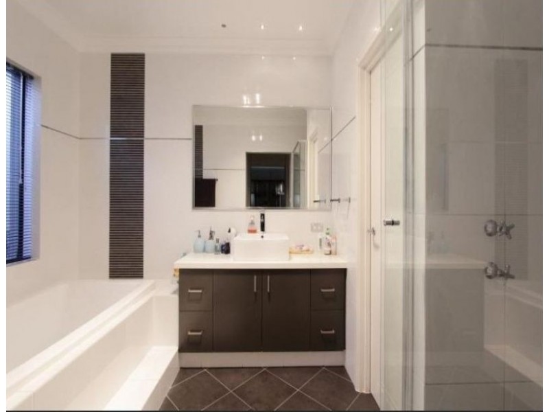 14 Bonannella Entrance, Sinagra WA 6065