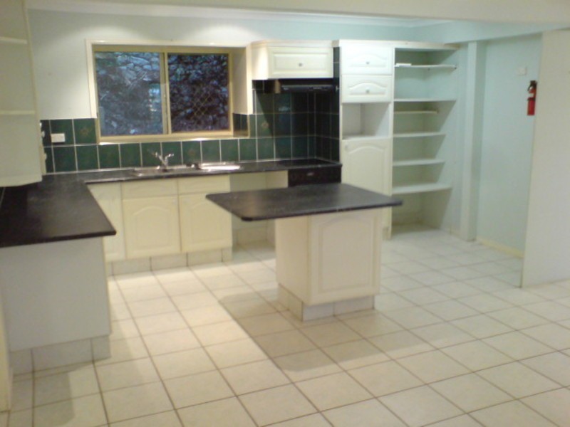 28B WESTVIEW RD, Currumbin QLD 4223