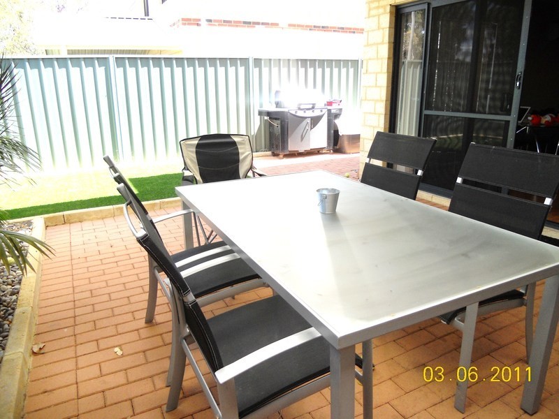 16/53 Woodloes St, Cannington WA 6107