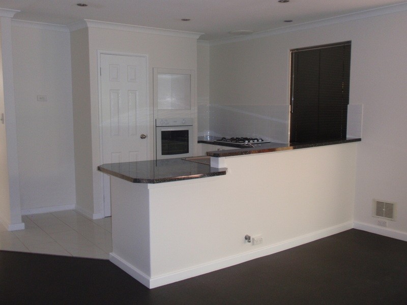 Unit 2/73  Sixth Ave, Maylands WA 6051