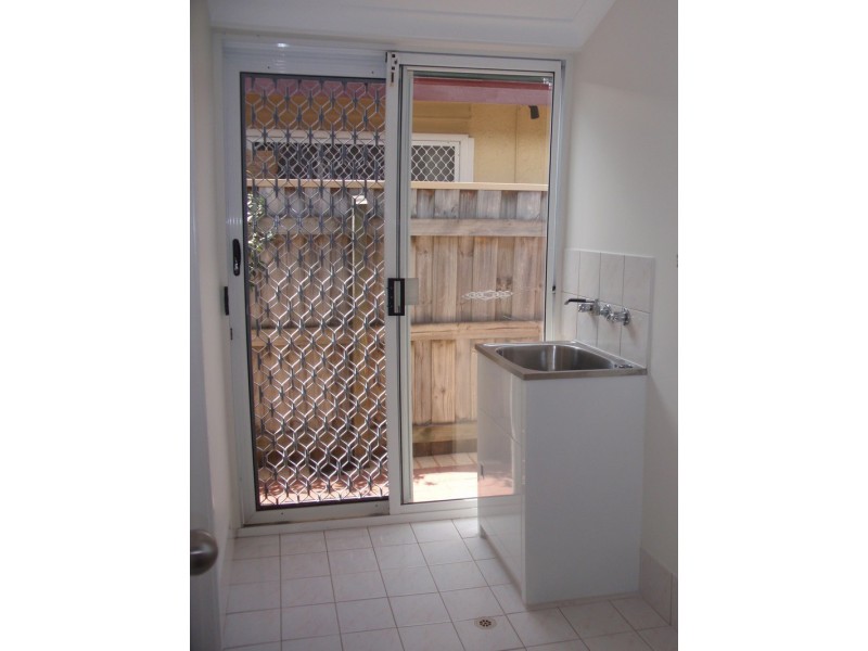 Unit 2/73  Sixth Ave, Maylands WA 6051