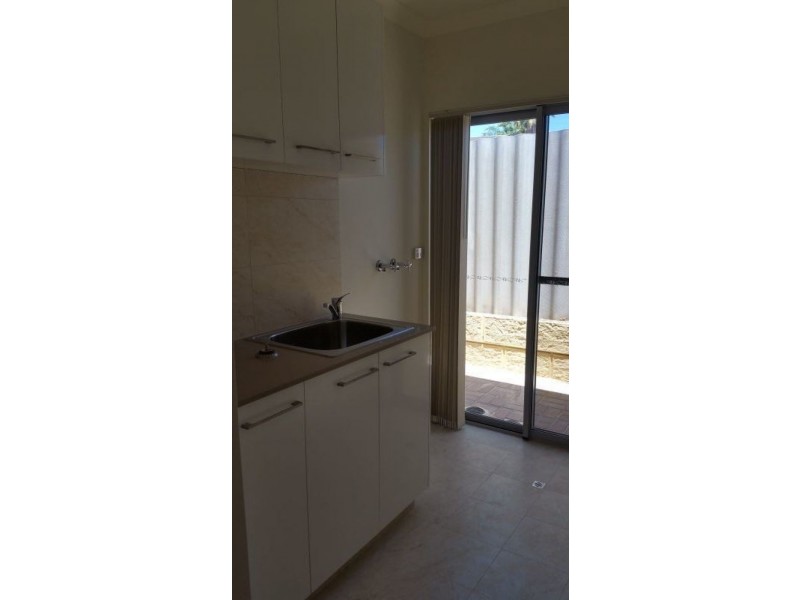 7A Welland way, Beechboro WA 6063