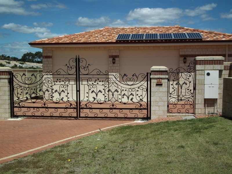 15 Cingalee Drive, Madora Bay WA 6210