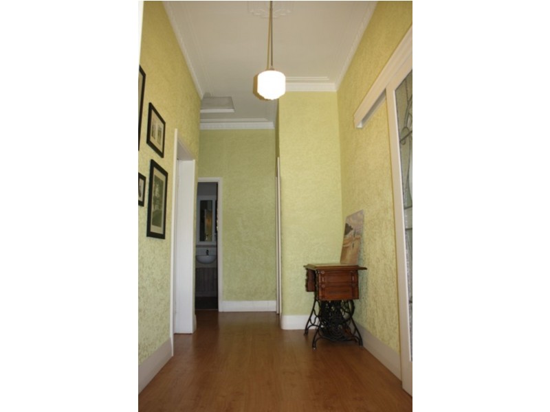 142a Safety Bay Road, Shoalwater WA 6169