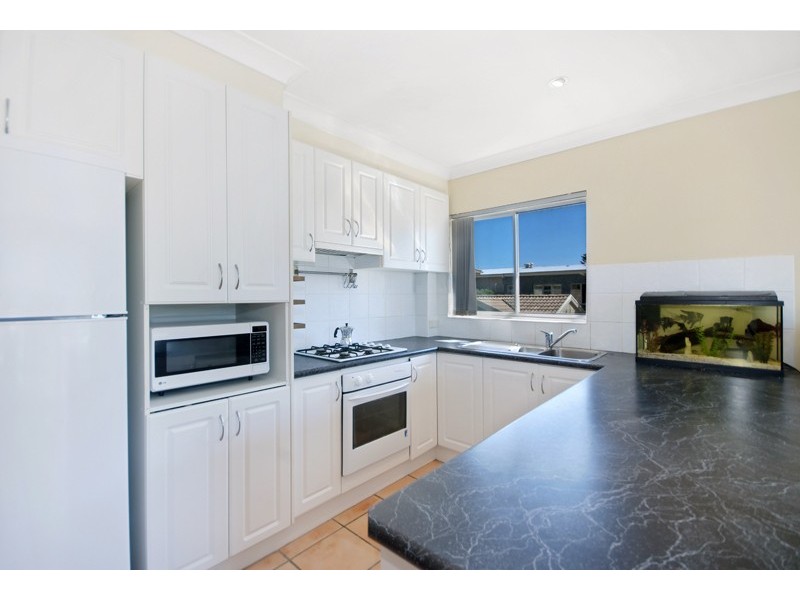 8/59 Lagoon Street, Narrabeen NSW 2101