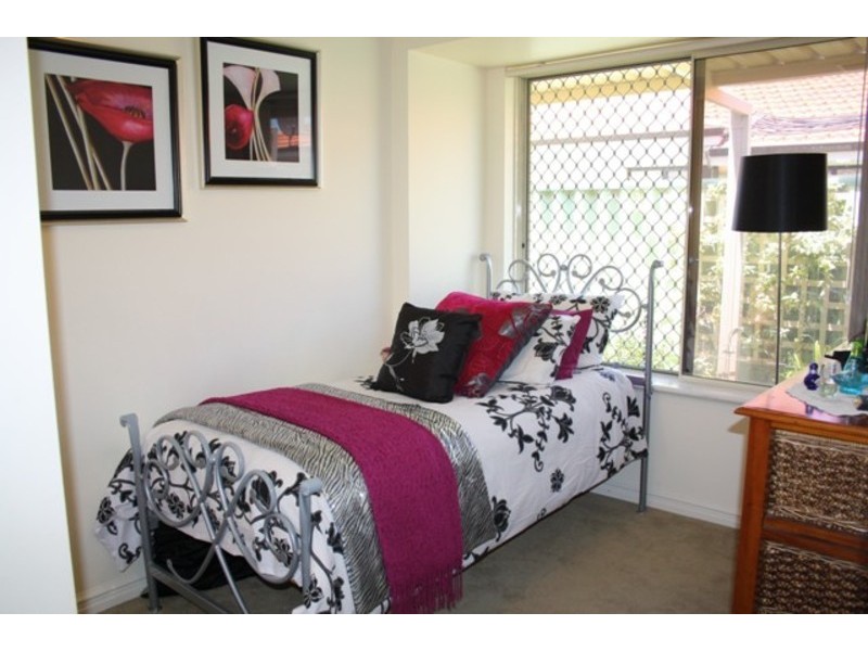 4  Gandesa Green, Port Kennedy WA 6172