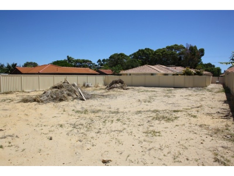 52A Carlisle Street, Shoalwater WA 6169