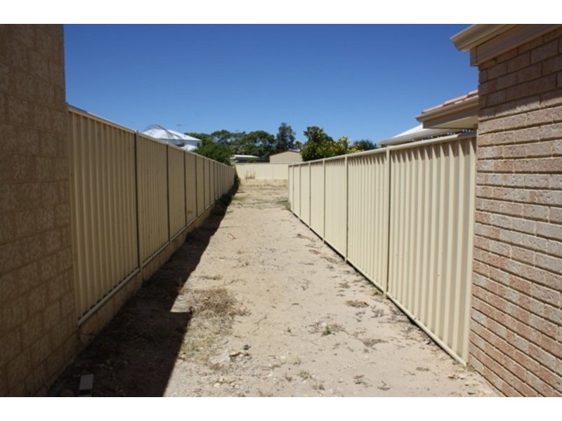 52A Carlisle Street, Shoalwater WA 6169