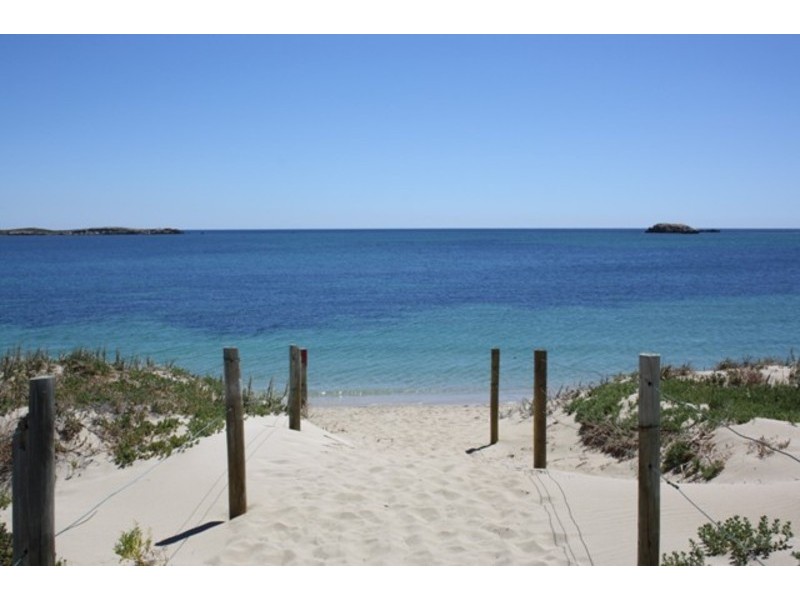 52A Carlisle Street, Shoalwater WA 6169