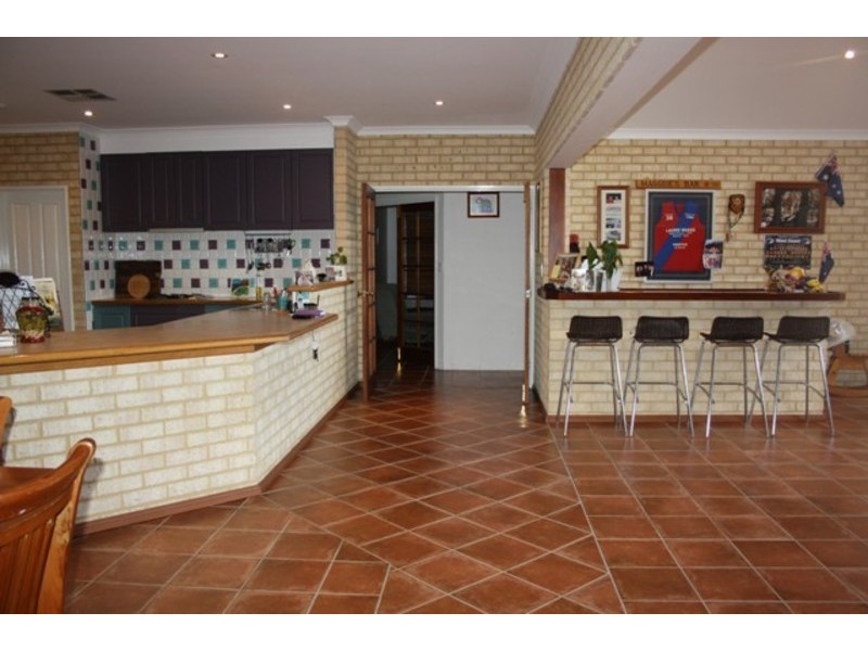 83 Bortolo Drive, Country Road Estate, Greenfields, Mandurah WA 6210